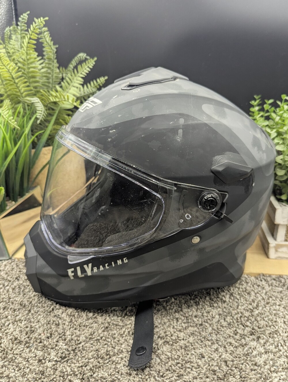 Fly Racing Kinetic Mens Large 59-60cm Pull Up Clear Visor DD Chin Strap